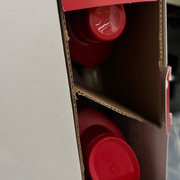 Old Spice Hero Bundle - Red - Picture 3 of 4